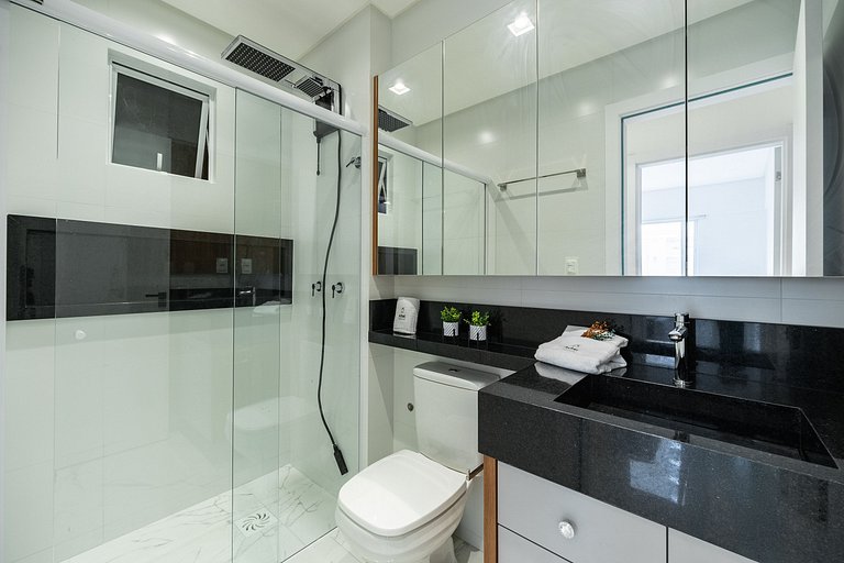 Achei Itapema • Place D'France, R. 424