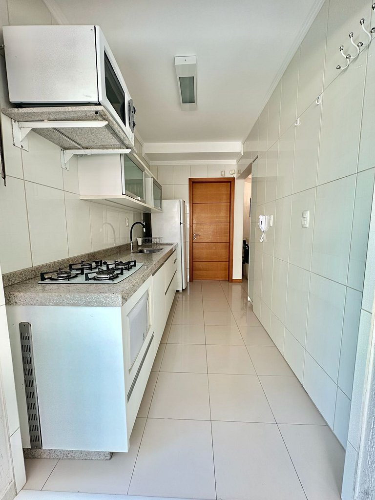3 Quartos a Passos do Mar • Rua 255 | DN103