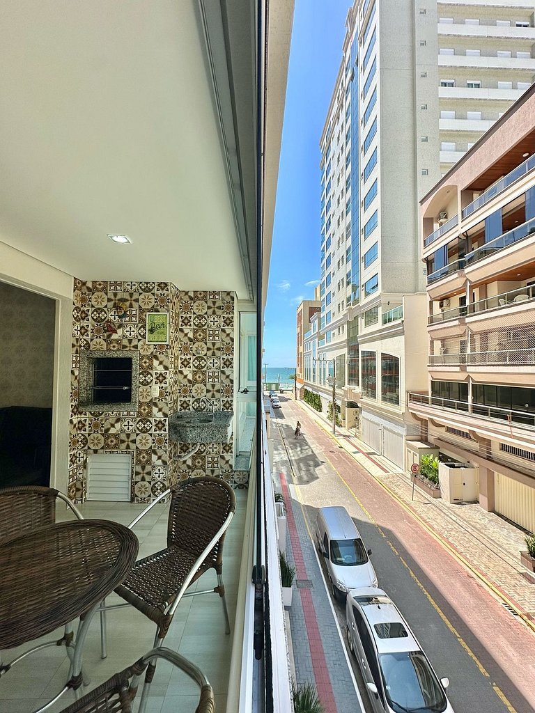 3 Quartos a Passos do Mar • Rua 255 | DN103