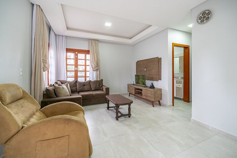 Achei Itapema • Casa, 4 suítes + Área Gourmet