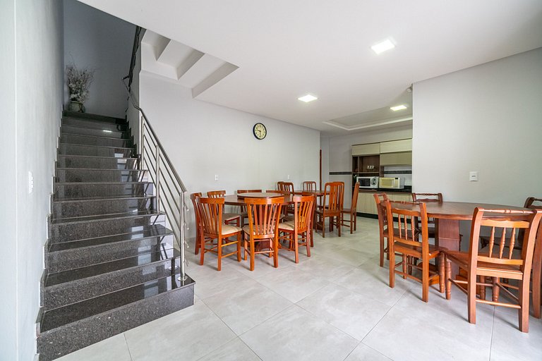 Achei Itapema • Casa, 4 suítes + Área Gourmet