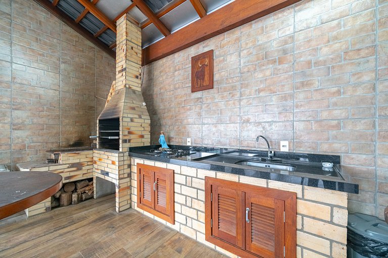 Achei Itapema • Casa, 4 suítes + Área Gourmet