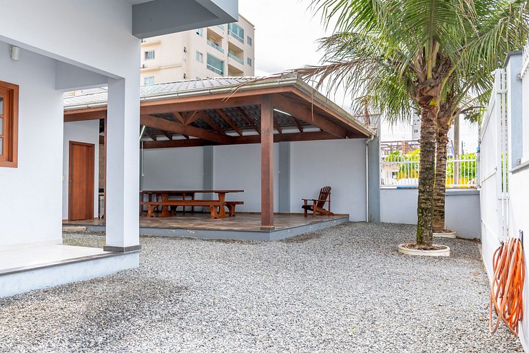 Achei Itapema • Casa, 4 suítes + Área Gourmet