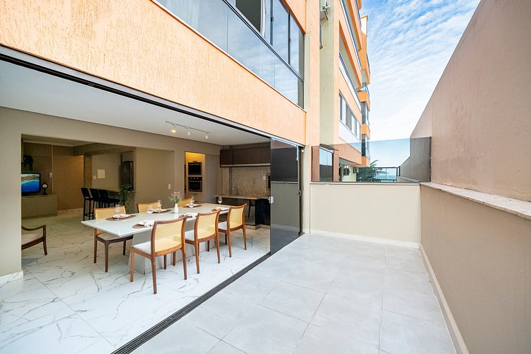 Achei Itapema • Beira Mar com Terraço Privativo