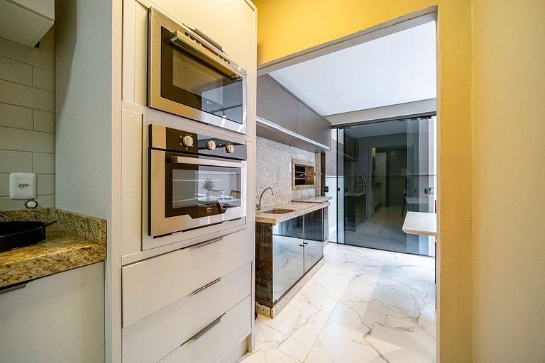 Achei Itapema • Beira Mar com Terraço Privativo